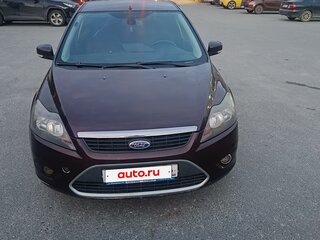 2010 Ford Focus II Рестайлинг, фиолетовый, 400000 рублей, вид 1