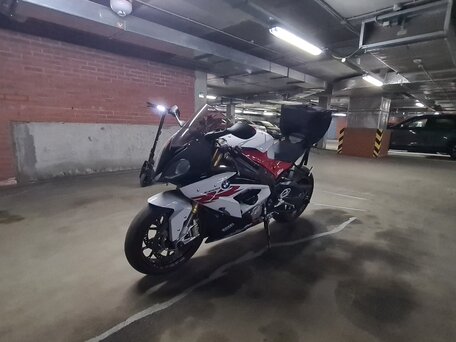 2017 BMW S 1000 RR, белый, 1600000 рублей, вид 4