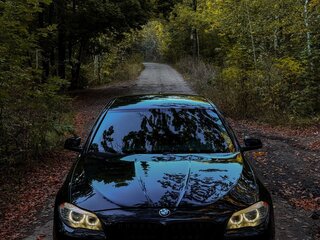 2013 BMW 5 серии 520i VI (F10/F11/F07), чёрный, 1615000 рублей, вид 1