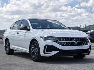 2023 Volkswagen Lavida III Рестайлинг, белый, 1484500 рублей, вид 3