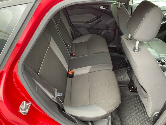 2014 Ford Focus III, красный, 859000 рублей - вид 7