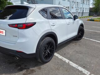 2025 Mazda CX-5 II Рестайлинг, белый, 3400000 рублей, вид 3