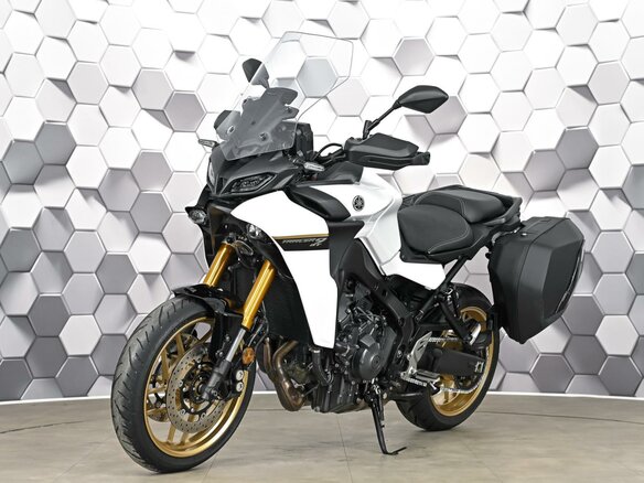 2024 Yamaha Tracer 9, белый, 1427000 рублей - вид 1