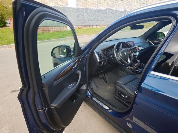 2019 BMW X3 30i sDrive III (G01), синий, 3100000 рублей - вид 5