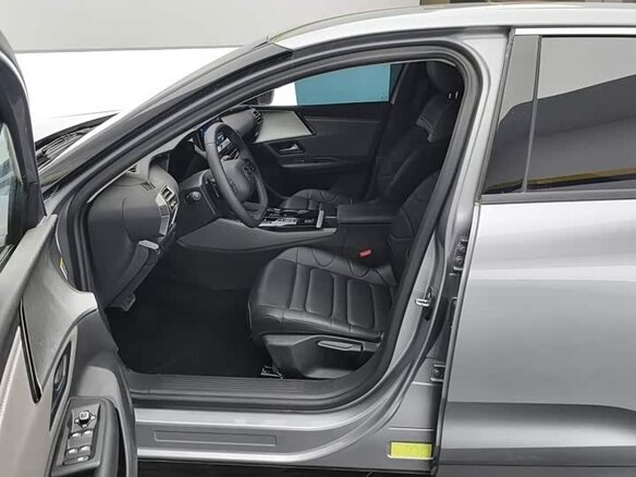 2025 Citroen C5 X, серый, 2115000 рублей - вид 3