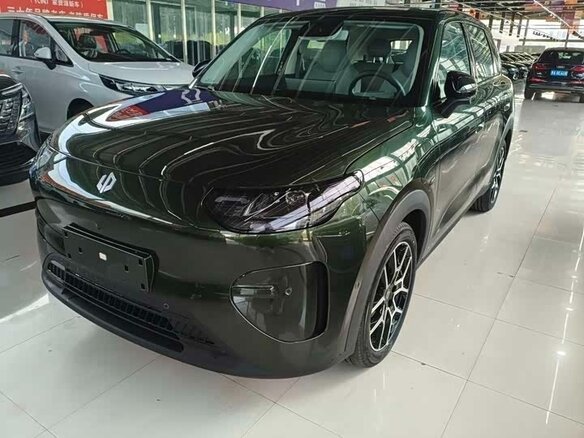 2026 Leapmotor A10 39.8 kWh, зелёный, 1902033 рублей