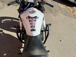 2011 Yamaha XJ6 (FZ6R), белый, 450000 рублей, вид 5