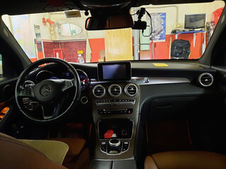 2016 Mercedes-Benz GLC 250 I (X253), белый, 2700000 рублей, вид 2