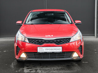 2022 Kia Rio IV Рестайлинг, красный, 1750000 рублей, вид 2