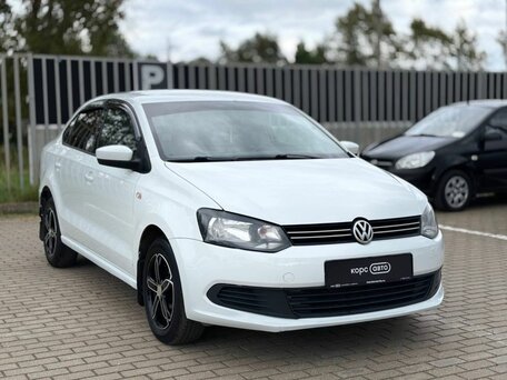 2014 Volkswagen Polo V, белый, 752000 рублей, вид 1
