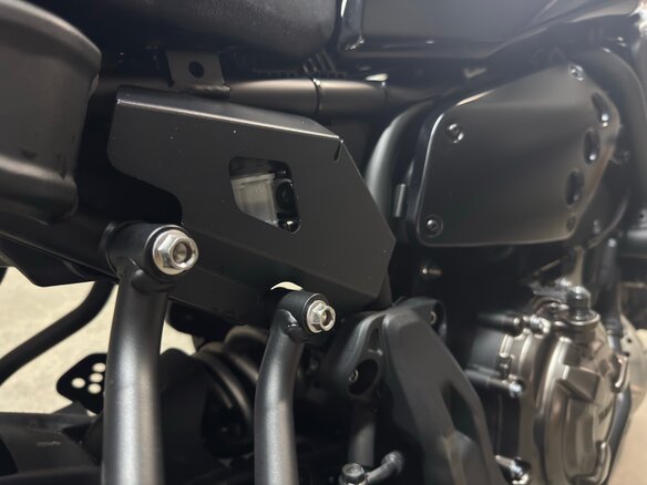 2023 Yamaha XSR700, чёрный, 819000 рублей - вид 10