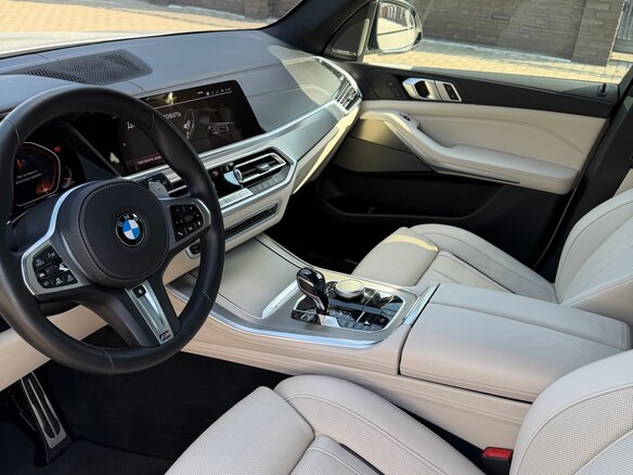 2020 BMW X5 M50d IV (G05/G18), белый, 6690000 рублей - вид 9