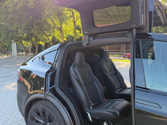2021 Tesla Model X Plaid I Рестайлинг, чёрный, 8500000 рублей - вид 17