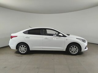 2019 Hyundai Solaris II, белый, 1150000 рублей, вид 4