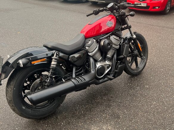 2025 Harley-Davidson Nightster, красный, 1430000 рублей - вид 1