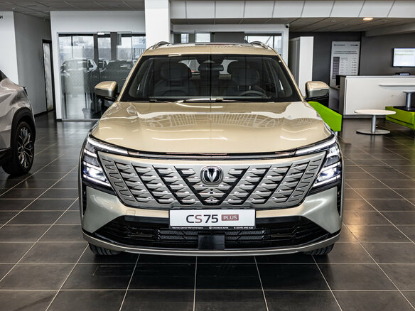 2025 Changan CS75 Plus IV, коричневый, 4339900 рублей - вид 1