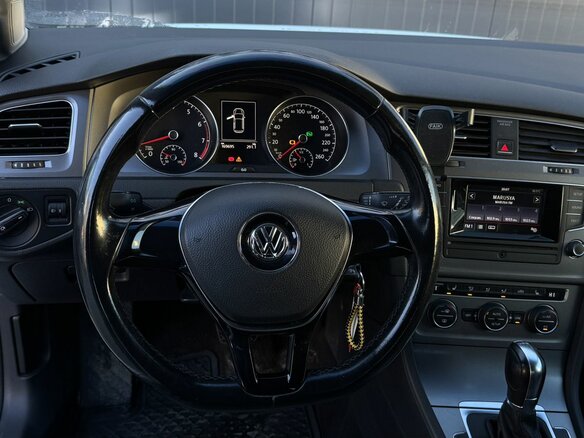 2014 Volkswagen Golf VII, белый, 950000 рублей - вид 14