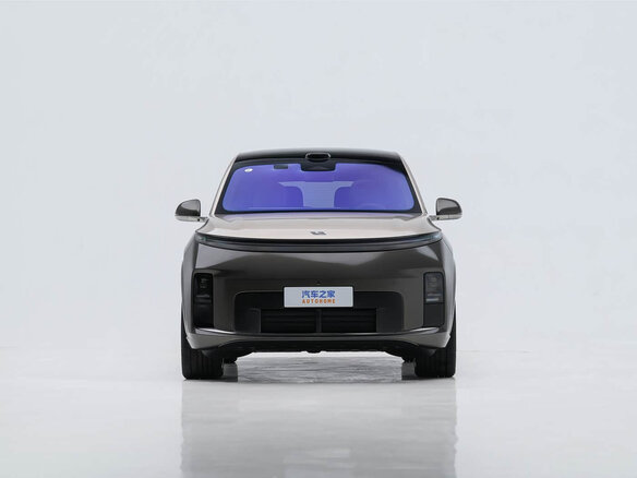 2026 Li Auto (Lixiang) L9 II, бежевый - вид 2