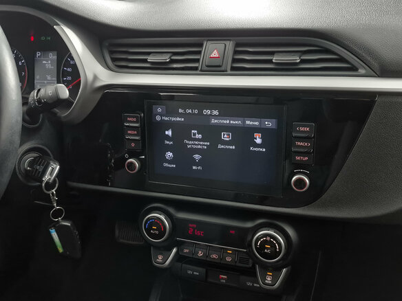 2021 Kia Rio X IV Рестайлинг, белый, 1889000 рублей - вид 15