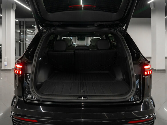2025 Geely Monjaro (Xingyue L) I Рестайлинг (China Market), чёрный, 3700000 рублей - вид 30