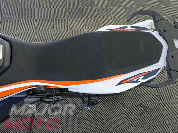 2024 KTM 890 Adventure R, оранжевый, 1749000 рублей - вид 11