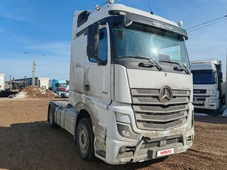 2024 Mercedes-Benz Actros, белый, 8800000 рублей, вид 2