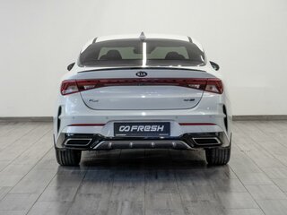 2021 Kia K5 III, белый, 2099000 рублей, вид 4