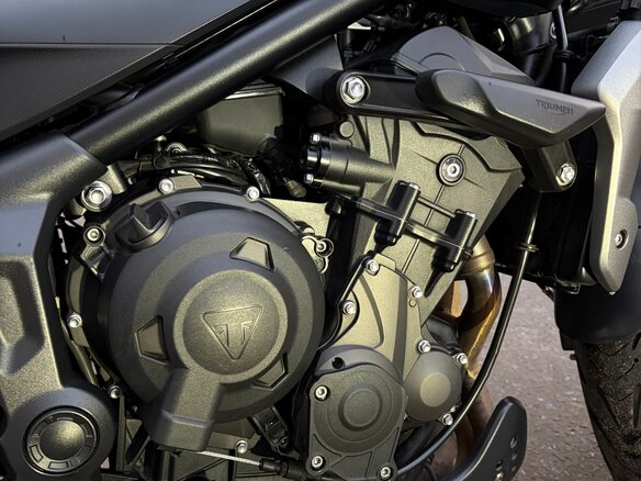 2022 Triumph Trident 660, чёрный, 930000 рублей - вид 12