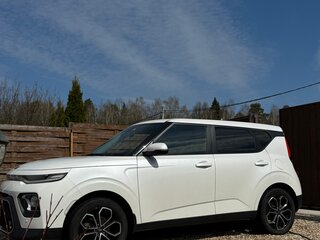 2020 Kia Soul III, белый, 2050000 рублей, вид 3