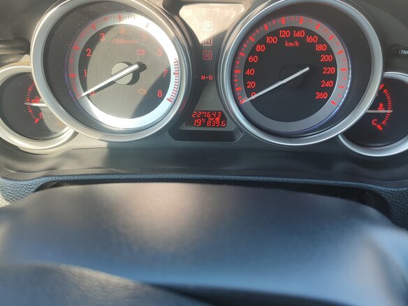 2008 Mazda 6 II (GH), серебристый, 500000 рублей - вид 2