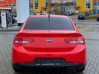 2010 Kia Cerato Koup II, красный, 950000 рублей, вид 5