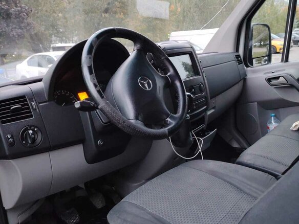 2010 Mercedes-Benz Sprinter, белый, 1750000 рублей - вид 5