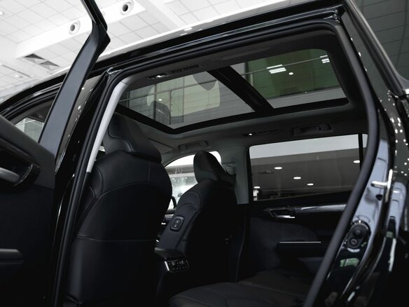 2026 Toyota Highlander IV (XU70), чёрный, 5600000 рублей - вид 8