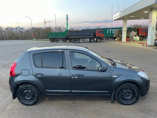 2011 Renault Sandero I, серый, 620000 рублей, вид 3