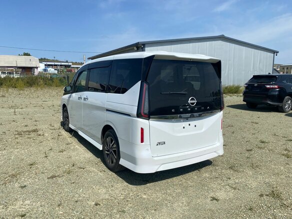 2023 Nissan Serena VI (C28), белый - вид 6