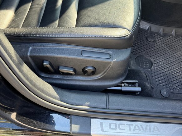 2014 Skoda Octavia III (A7), чёрный, 1470000 рублей - вид 30