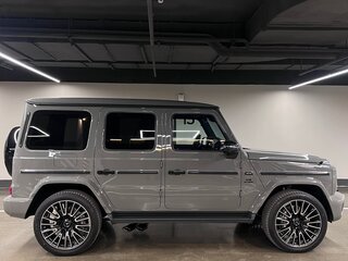 2025 Mercedes-Benz G-Класс AMG 63 AMG II (W465) Рестайлинг, серый, 30000000 рублей, вид 3