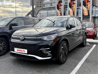 2024 Volkswagen Tiguan L Pro III (China Market), чёрный, 4250000 рублей, вид 1