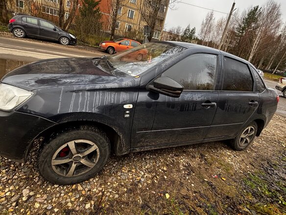 2013 Lada (ВАЗ) Granta I, синий, 300000 рублей