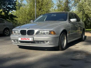 2001 BMW 5 серии 525i IV (E39) Рестайлинг, серебристый, 750000 рублей, вид 1