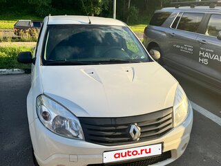 2012 Renault Sandero I, белый, 380000 рублей, вид 2