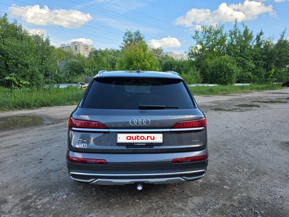 2021 Audi Q7 55 TFSI II (4M) Рестайлинг, серый - вид 12