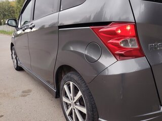 2011 Honda Freed I Рестайлинг, серый, 985000 рублей, вид 4
