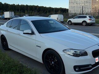 2016 BMW 5 серии 520i VI (F10/F11/F07) Рестайлинг, белый, 2375000 рублей, вид 5