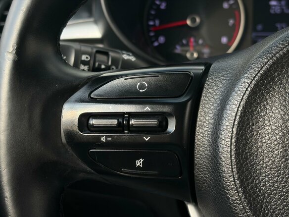 2017 Kia Rio IV, серый, 999000 рублей - вид 15