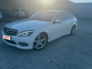 2007 Mercedes-Benz C-Класс 200 III (W204), белый, 999999 рублей, вид 2