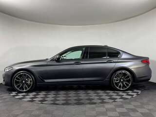 2020 BMW 5 серии 530i xDrive VII (G30/G31/G38) Рестайлинг, серый, 4499000 рублей, вид 5