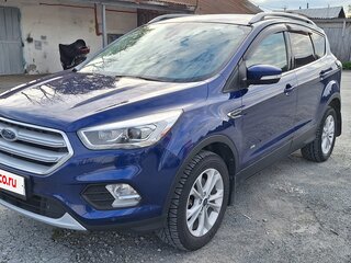 2018 Ford Kuga II Рестайлинг, синий, 1690000 рублей, вид 2