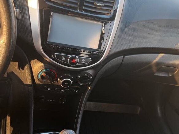 2012 Hyundai Solaris I, синий, 599000 рублей - вид 10