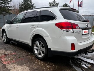 2012 Subaru Outback IV Рестайлинг, белый, 1500000 рублей, вид 4